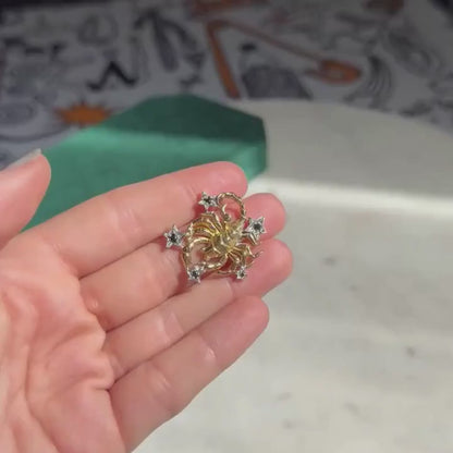 18k scorpion star setting pendant