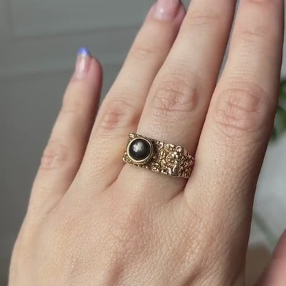 14k 50s power ring with black star cabochon