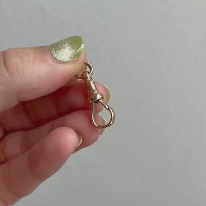 9k antique dog clip