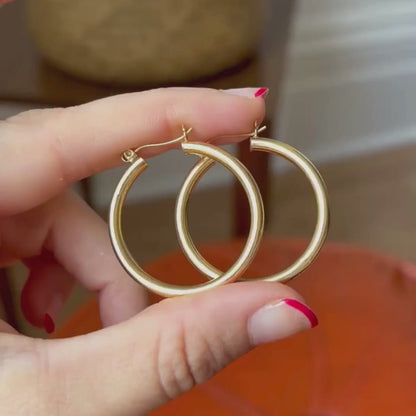 14k semi hollow tube hoops