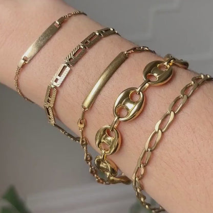 18k special paperclip bracelet 8.5"